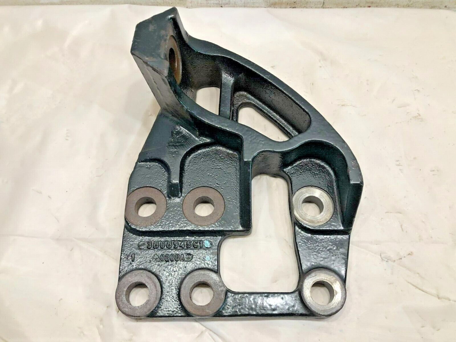 MAXXFORCE 13 REAR ENGINE MOUNT BRACKET 3808945C1 INTERNATIONAL PROSTAR