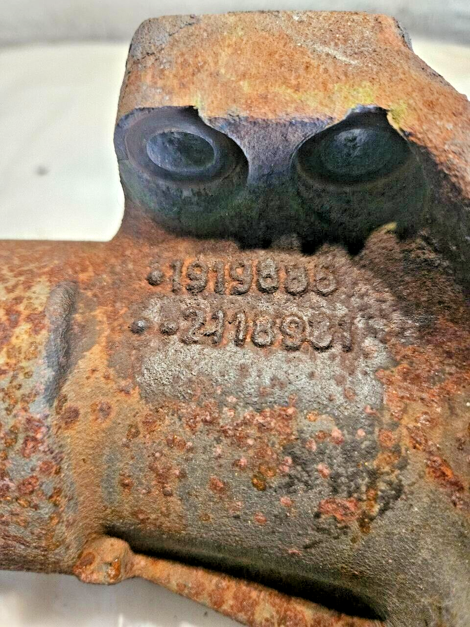 Paccar MX13 Diesel Engine Exhaust Manifold 2118990 OEM 1887510 - 337.5$ Picture 1 of 5 Picture 2 of 5 Picture 3 of 5 Picture 4 of 5 Picture 5 of 5