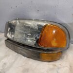 2005 GMC DURAMAXX 3500 LEFT DRIVER SIDE HEADLIGHT LAMP Assembly OEM - 76.5$ Picture 1 of 6 Picture 2 of 6 Picture 3 of 6 Picture 4 of 6 Picture 5 of 6 Picture 6 of 6 Picture 1 of 6 Picture 2 of 6