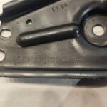 2007-13 MERCEDES S550 W221 REAR SUBFRAME LEFT AND RIGHT SIDE MOUNT BRACKET OEM - 45$ Picture 1 of 4 Picture 2 of 4 Picture 3 of 4 Picture 4 of 4 Picture 1 of 4 Picture 2 of 4 Picture 3 of 4