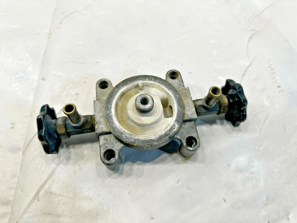 Cummins ISL Diesel Engine Fuel Filter Head 020416300 OEM - ABC Diesel Parts