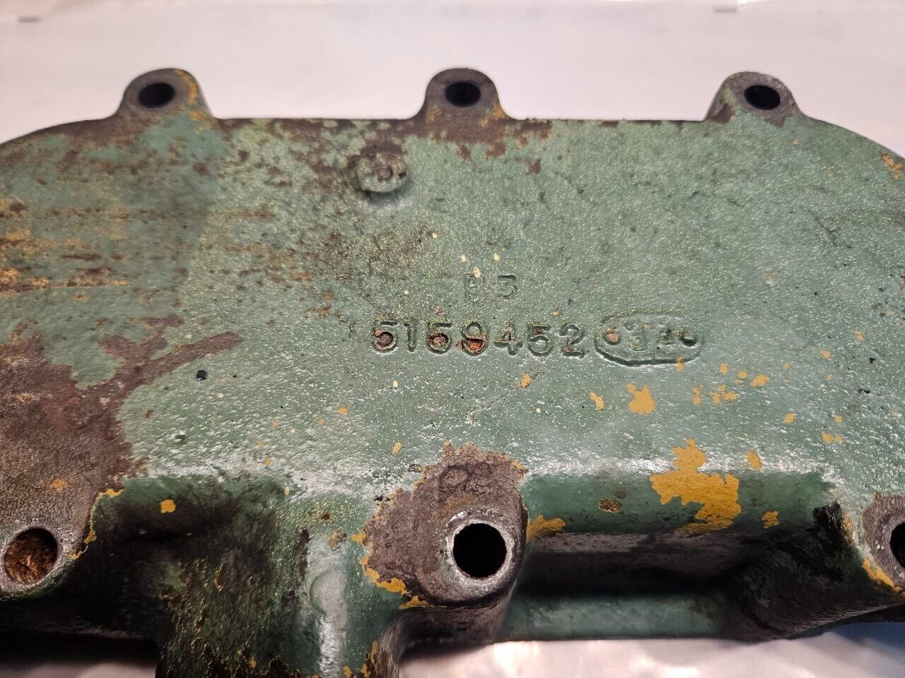 Detroit Diesel 4-71 471 Oil Cooler Housing 5159452 with Oil cooler 8547563 OEM - 337.5$ Picture 1 of 4 Picture 2 of 4