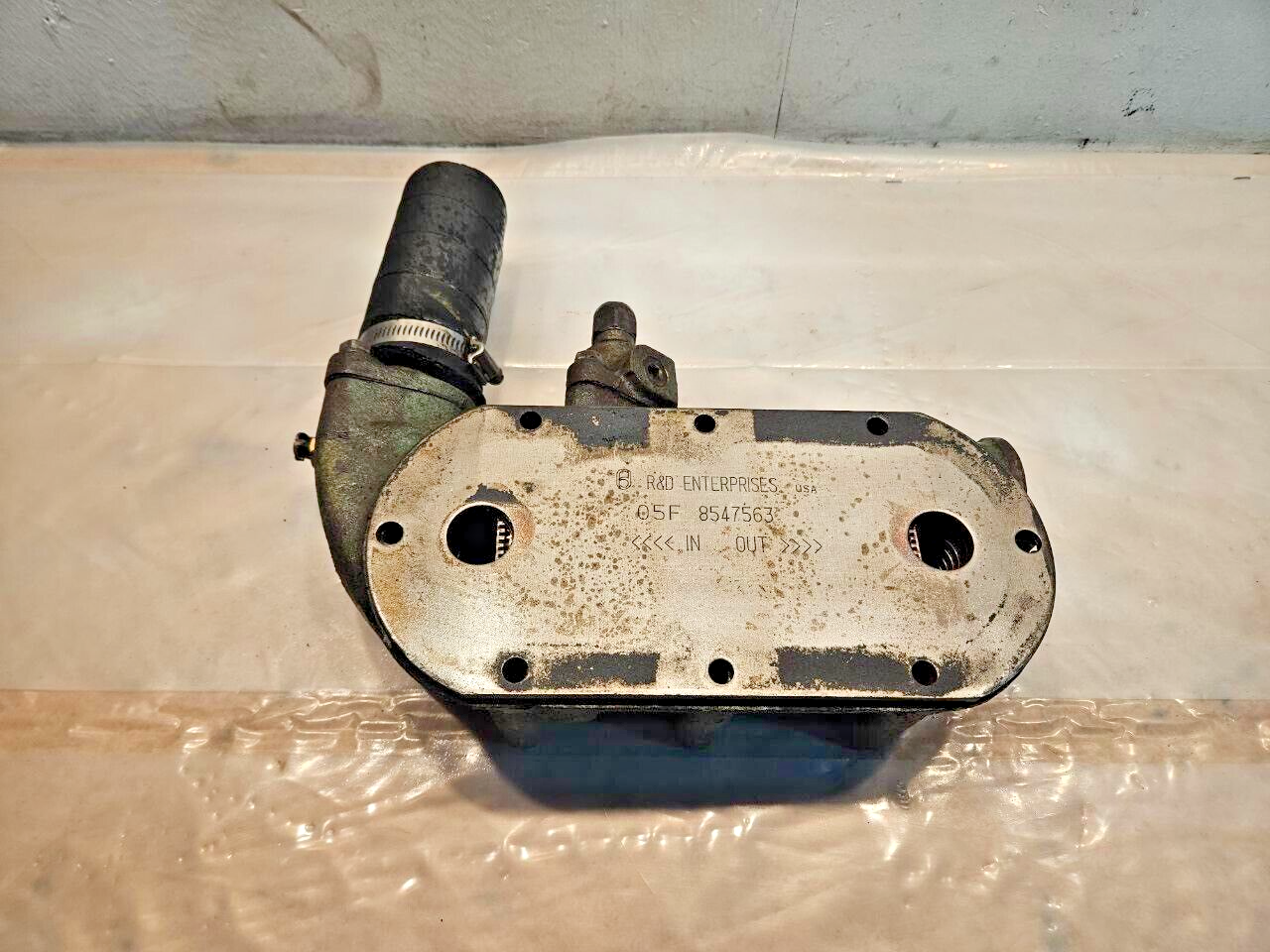 Detroit Diesel 4-71 471 Oil Cooler Housing 5159452 with Oil cooler 8547563 OEM - 337.5$ Picture 1 of 4 Picture 2 of 4 Picture 3 of 4