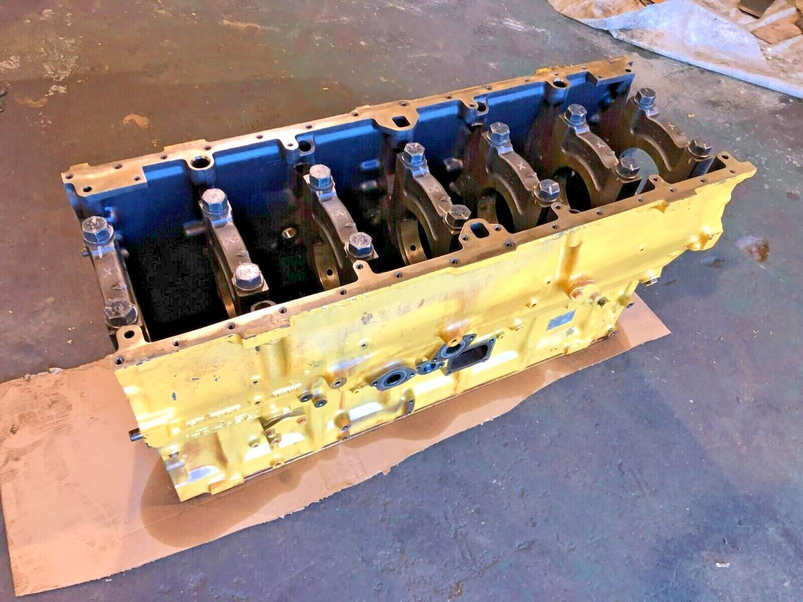GENUINE CAT CATERPILLAR 3406B DIESEL ENGINE BLOCK 7E9432 OEM - 2350$ Picture 1 of 12 Picture 2 of 12 Picture 3 of 12 Picture 4 of 12 Picture 5 of 12 Picture 6 of 12