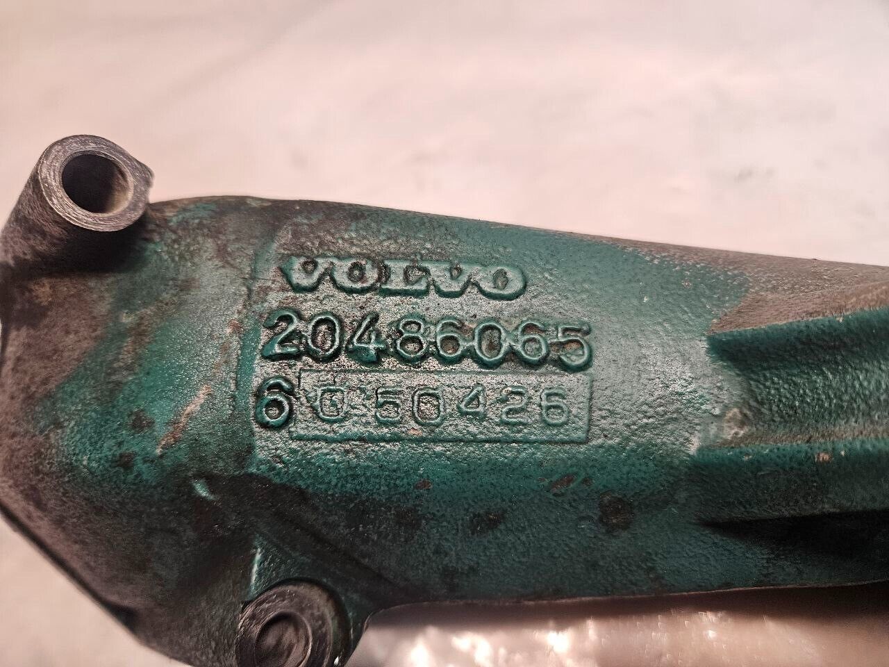 Volvo VED12 D12 Diesel Engine Upper Water Neck 20486065 OEM - 103.5$ Picture 1 of 4 Picture 2 of 4