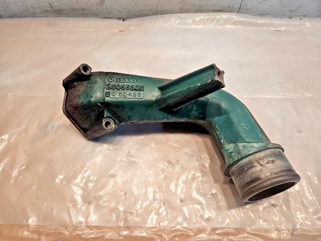 Volvo VED12 D12 Diesel Engine Upper Water Neck 20486065 OEM