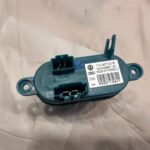 2008 Audi Q7 HVAC Heater Blower Motor Resistor OEM 7L0907521B Audi - 36$ Picture 1 of 5 Picture 2 of 5 Picture 3 of 5 Picture 4 of 5 Picture 5 of 5 Picture 1 of 5 Picture 2 of 5 Picture 3 of 5