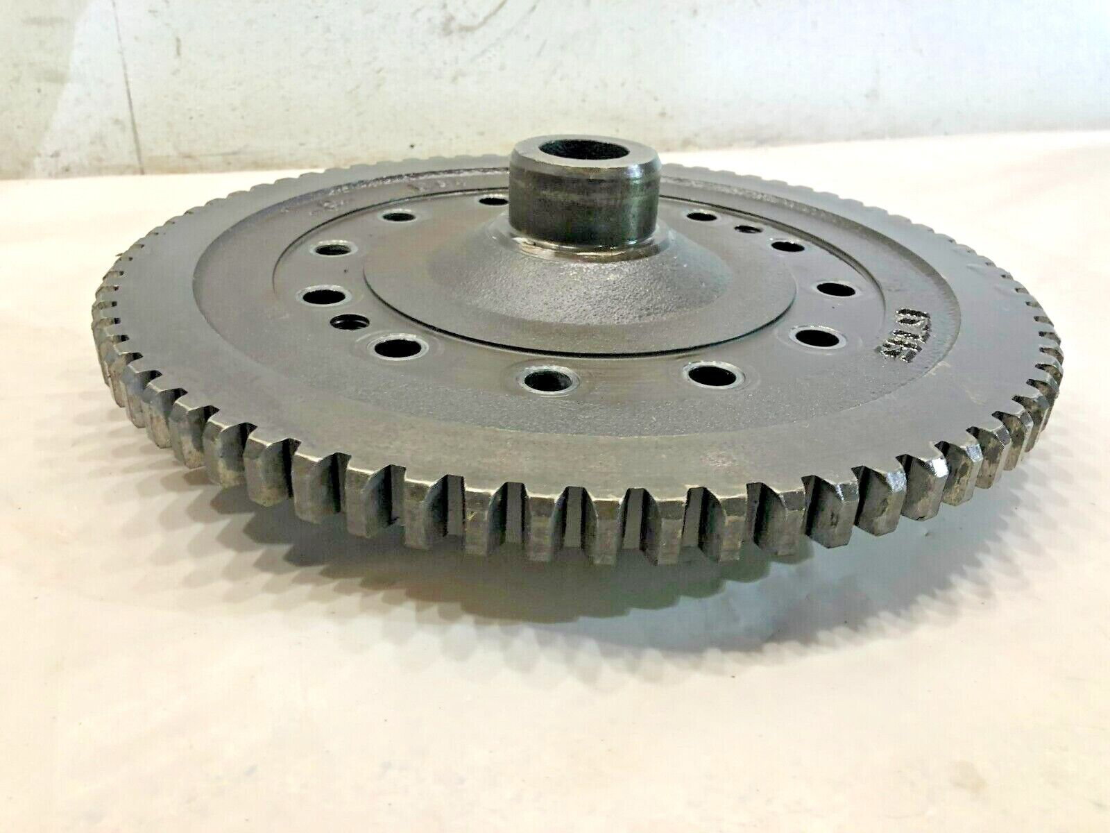 CAT 3406B Caterpillar Diesel Engine Transfer Case GEAR 1T715 OEM - 375$ Picture 1 of 6 Picture 2 of 6 Picture 3 of 6 Picture 4 of 6 Picture 5 of 6