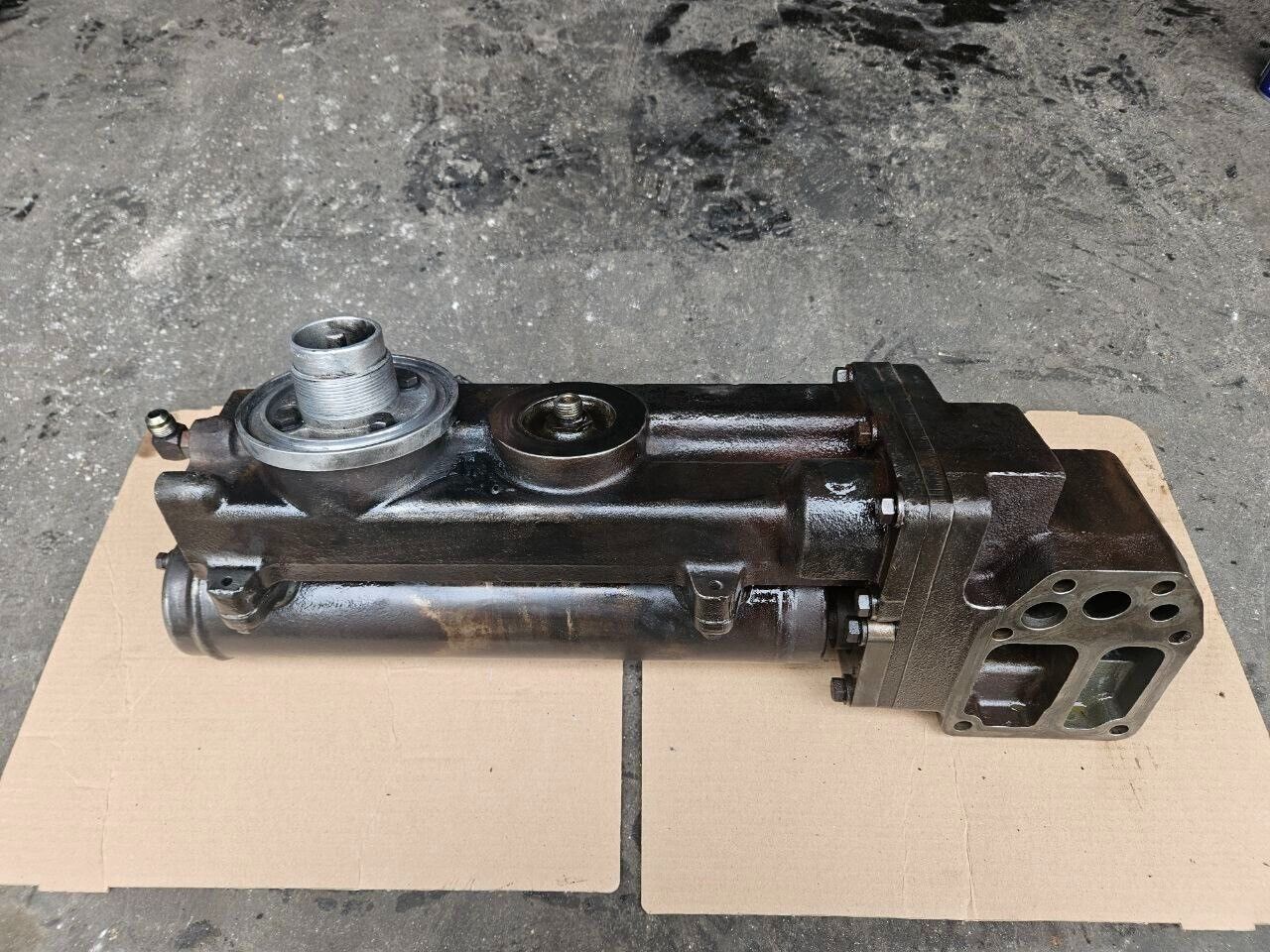 Cummins N14 Plus Diesel Engine Oil Cooler & Filter Assembly 3081177 3072372 OEM