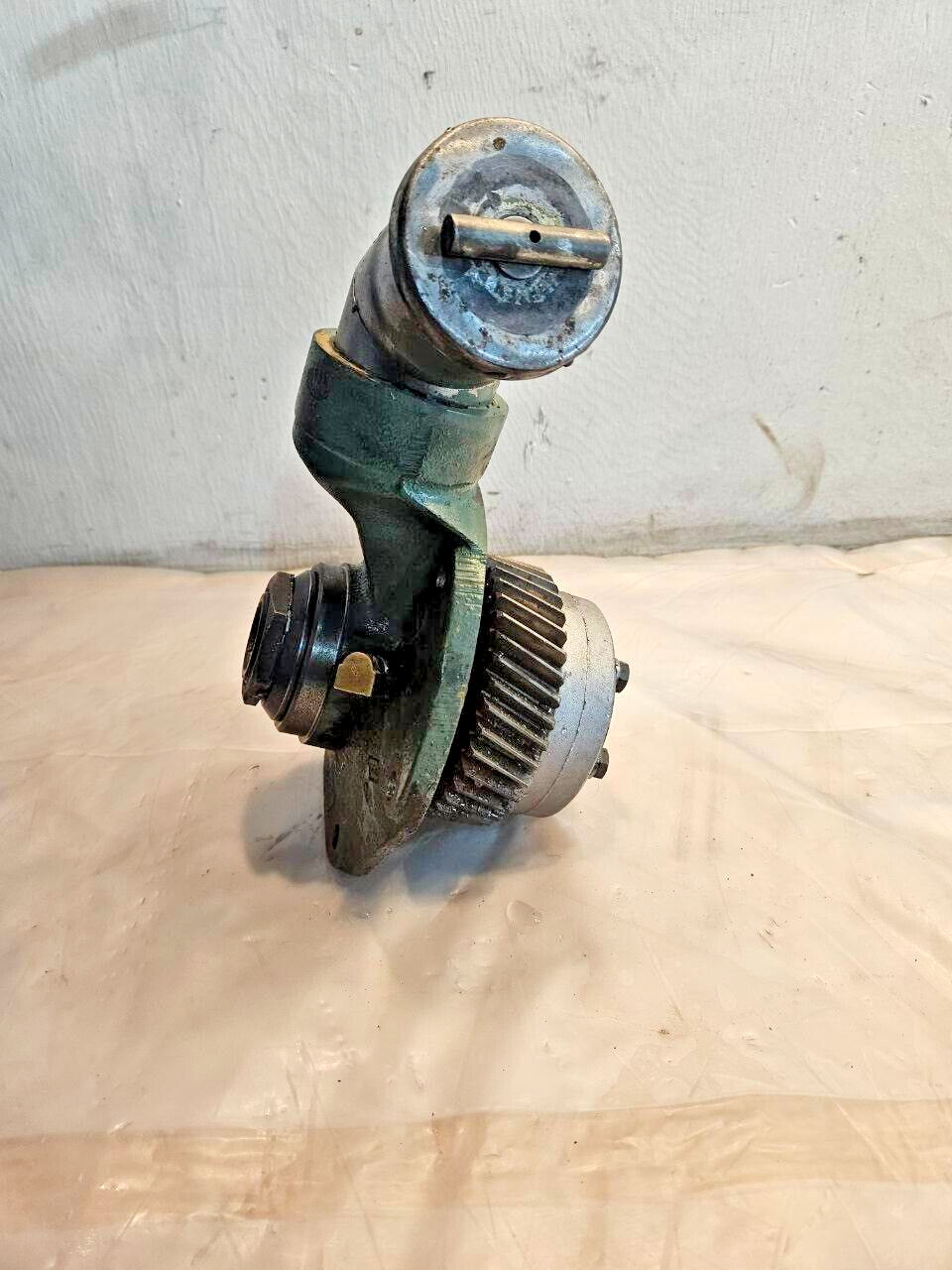 Detroit Diesel 4-71 Engine Blower Drive Gear Assembly 5175031 OEM - 247.5$ Picture 1 of 4 Picture 2 of 4
